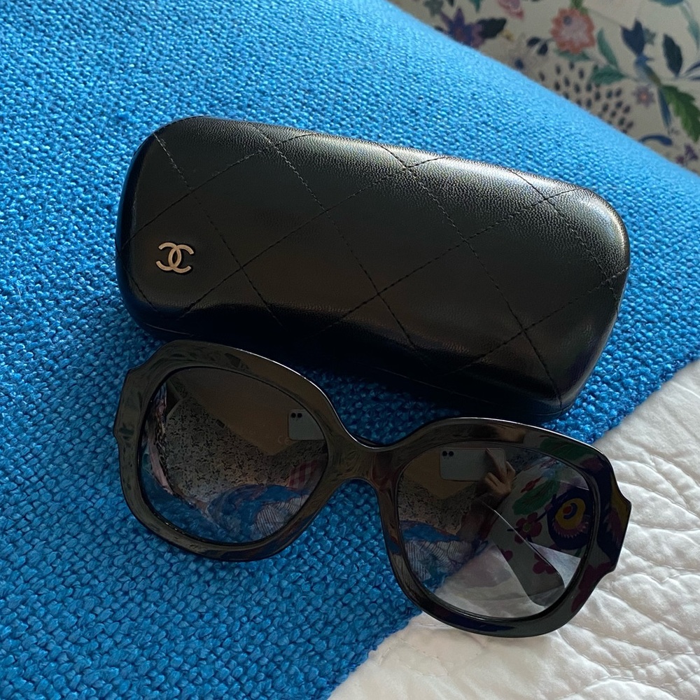 Chanel - Classic Black Sunglasses